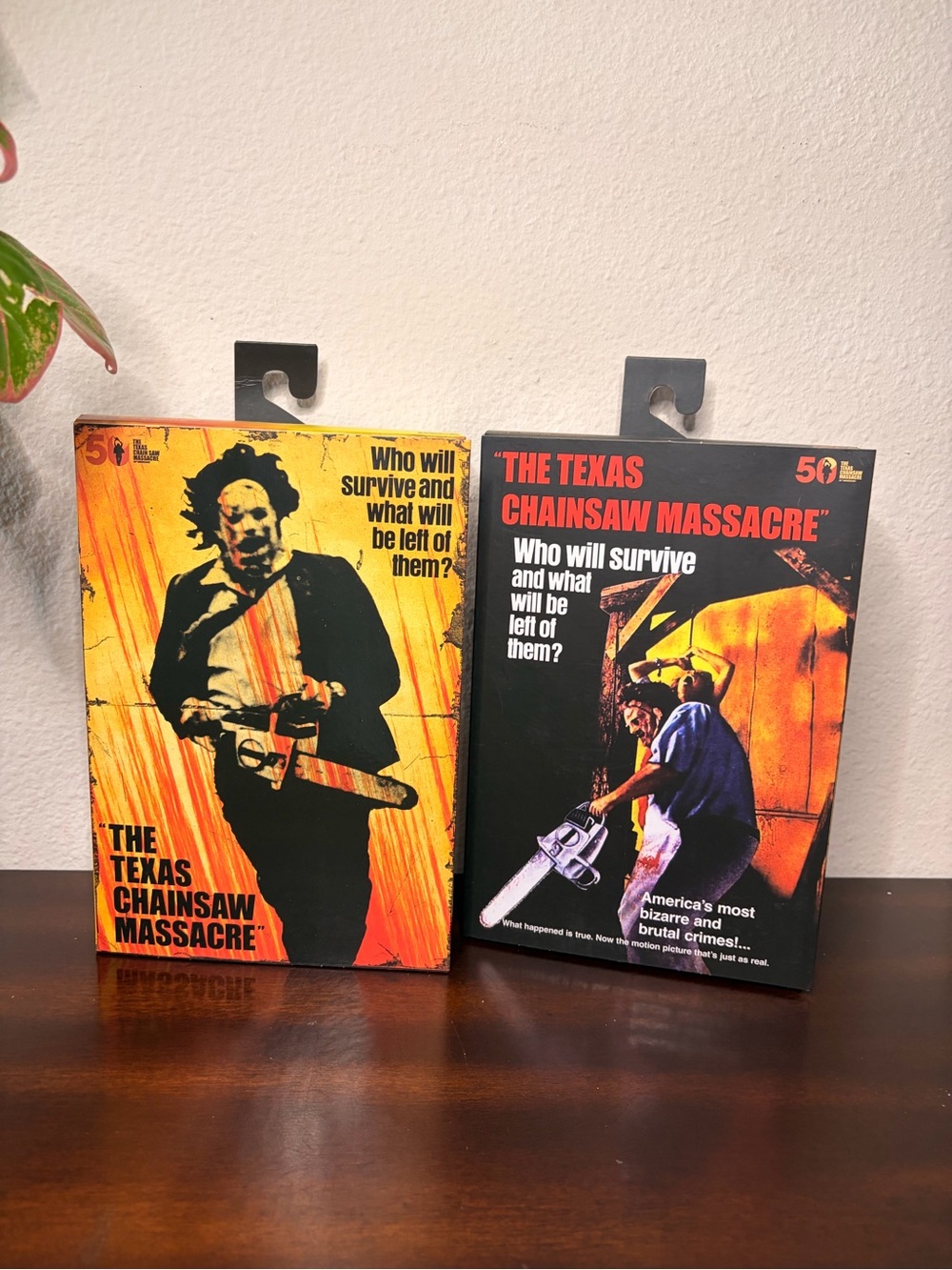 NECA The Texas Chainsaw Massacre Leatherface Action Figure Bundle